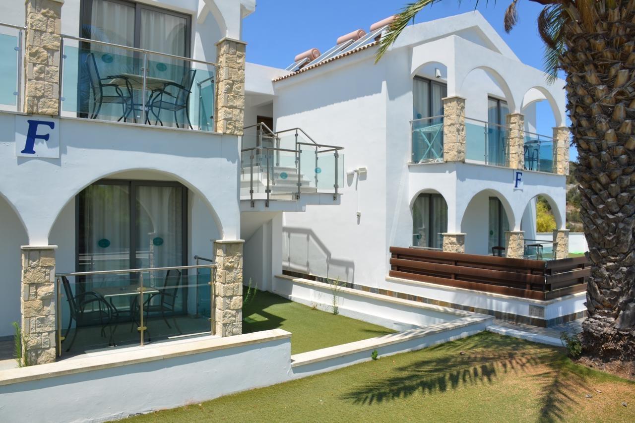 Latchi Escape Hotel And Suites Polis Kültér fotó