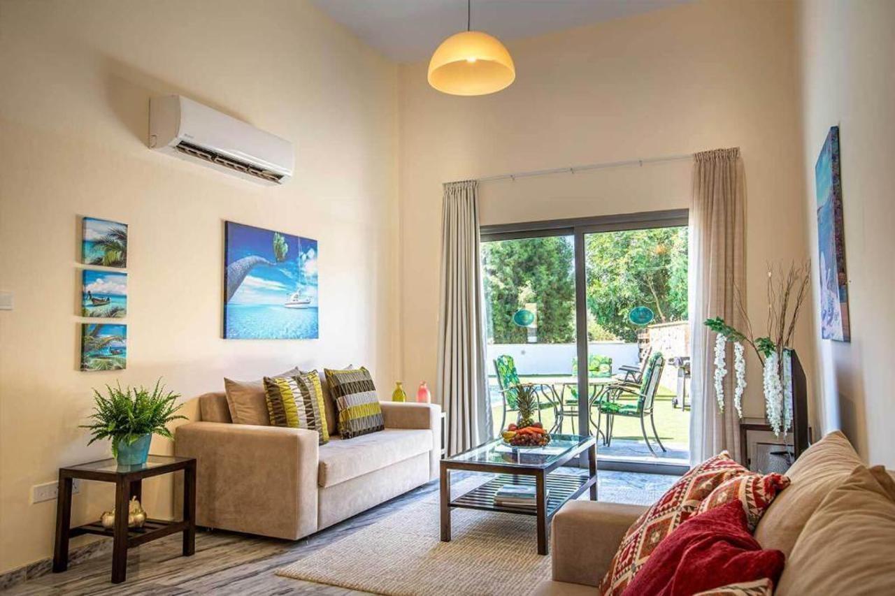 Latchi Escape Hotel And Suites Polis Kültér fotó