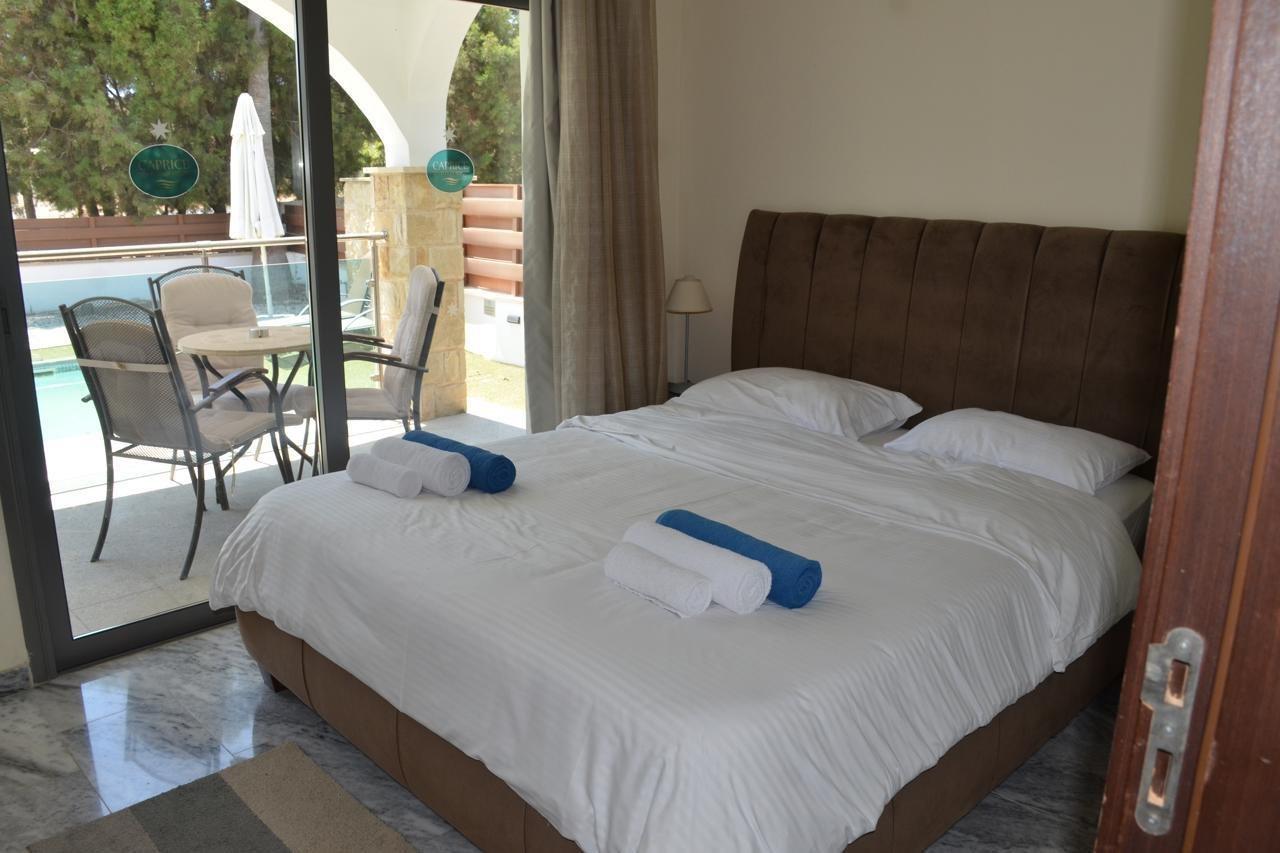 Latchi Escape Hotel And Suites Polis Kültér fotó